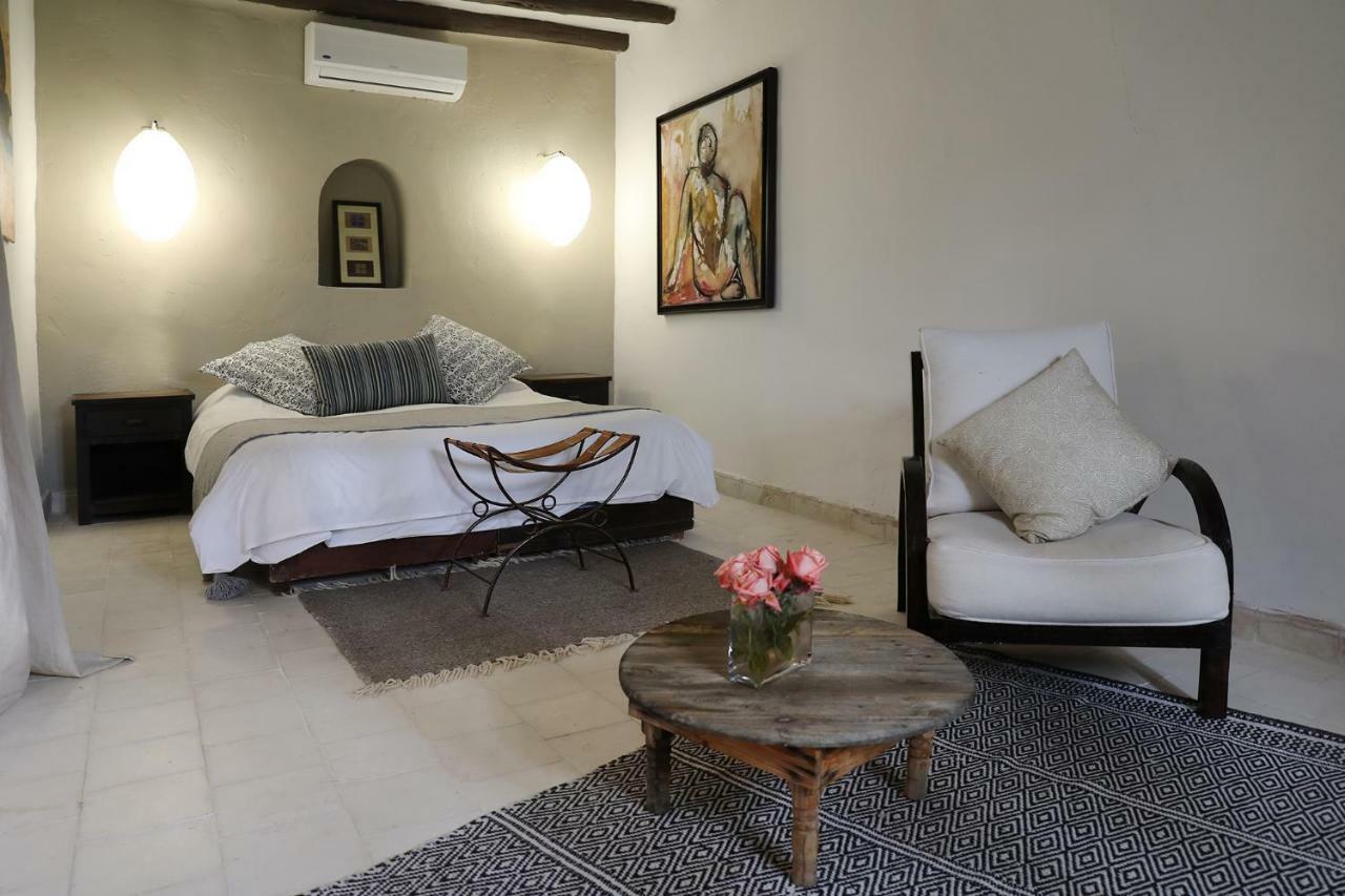 Le Petit Hotel Du Flouka Лала Такеркуст Екстериор снимка