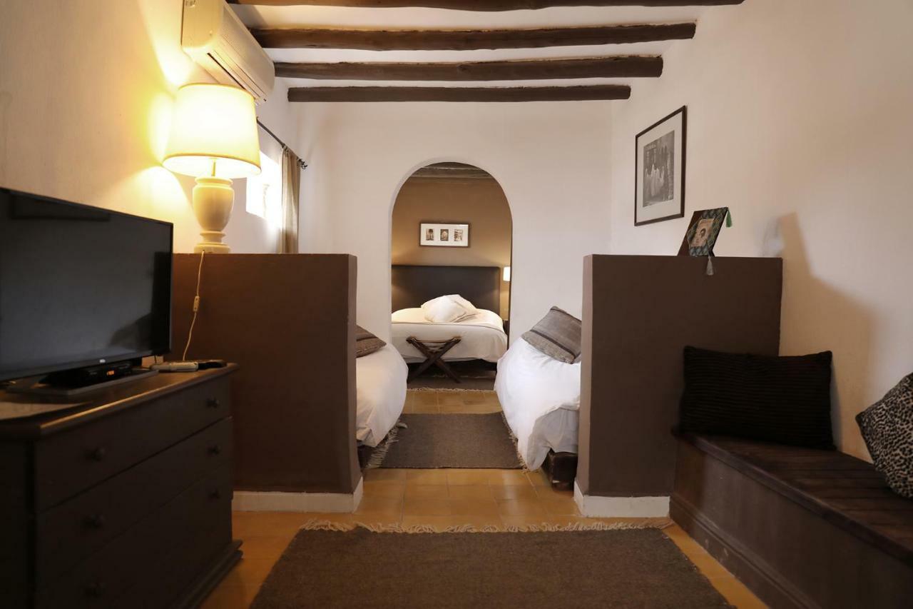 Le Petit Hotel Du Flouka Лала Такеркуст Екстериор снимка