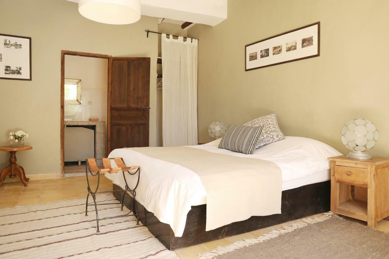 Le Petit Hotel Du Flouka Лала Такеркуст Екстериор снимка