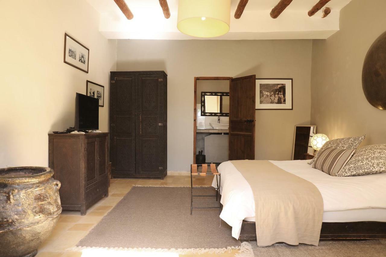 Le Petit Hotel Du Flouka Лала Такеркуст Екстериор снимка