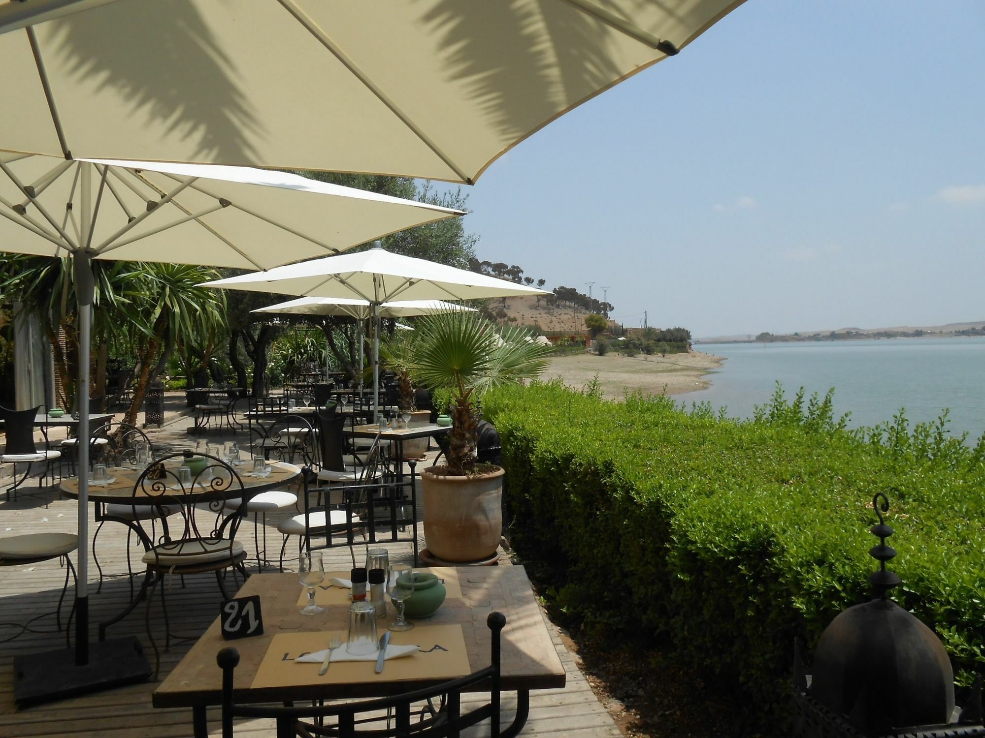 Le Petit Hotel Du Flouka Лала Такеркуст Екстериор снимка